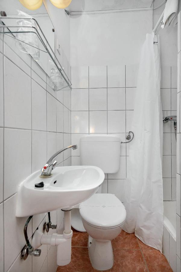 Apartment Pokrivenik 5231B Gdinj Esterno foto